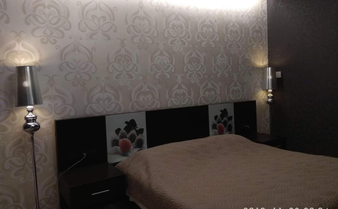 Hotel Cezaria Joánina Kültér fotó